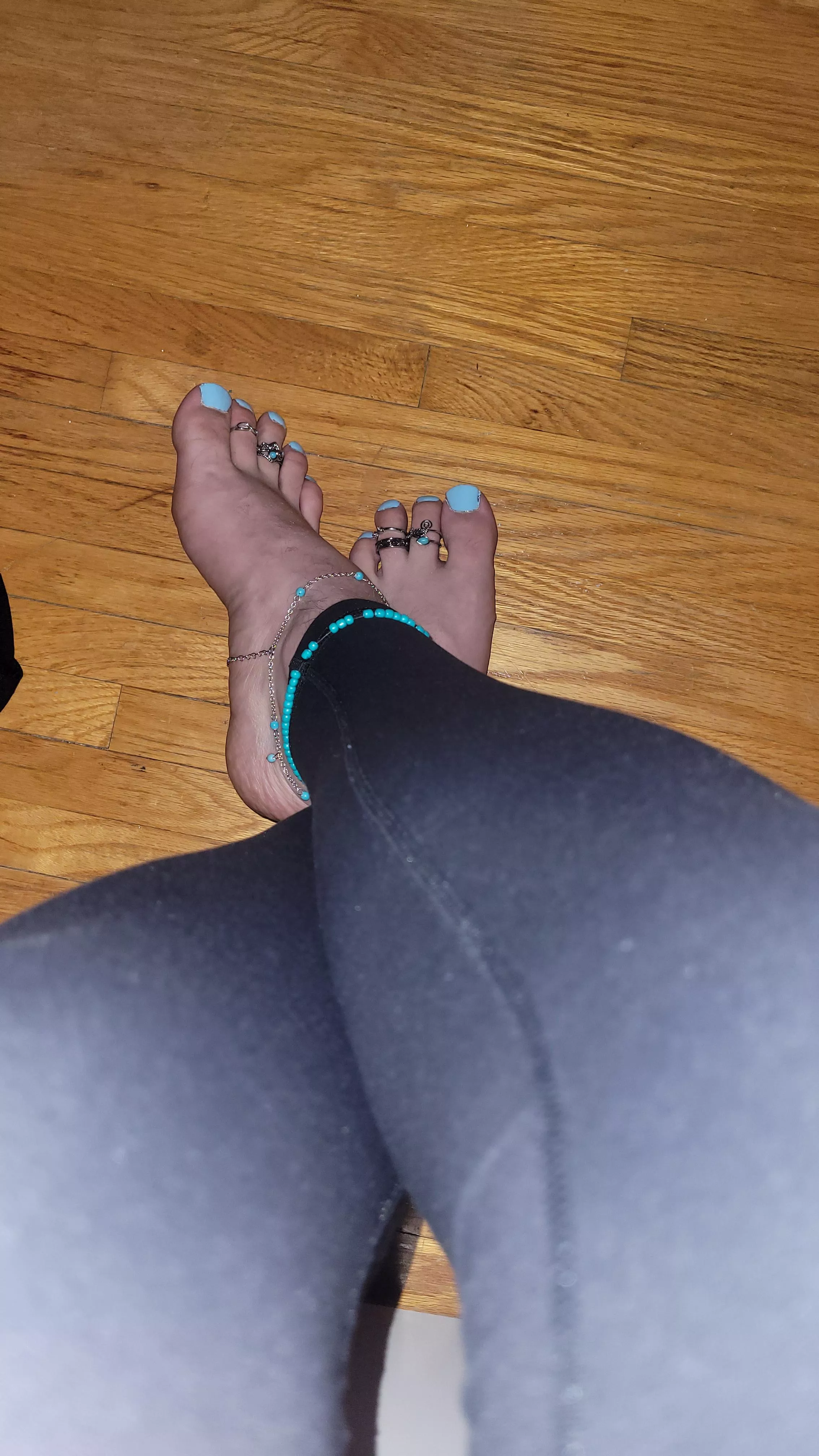 Do you like blue toes?