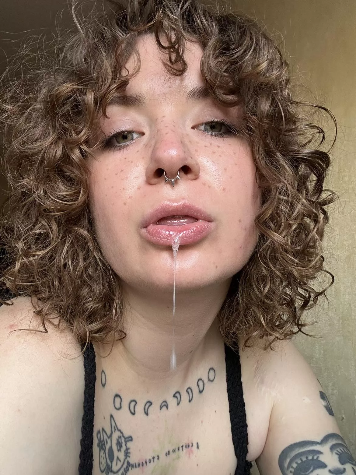 Do you prefer clear or muddy saliva?