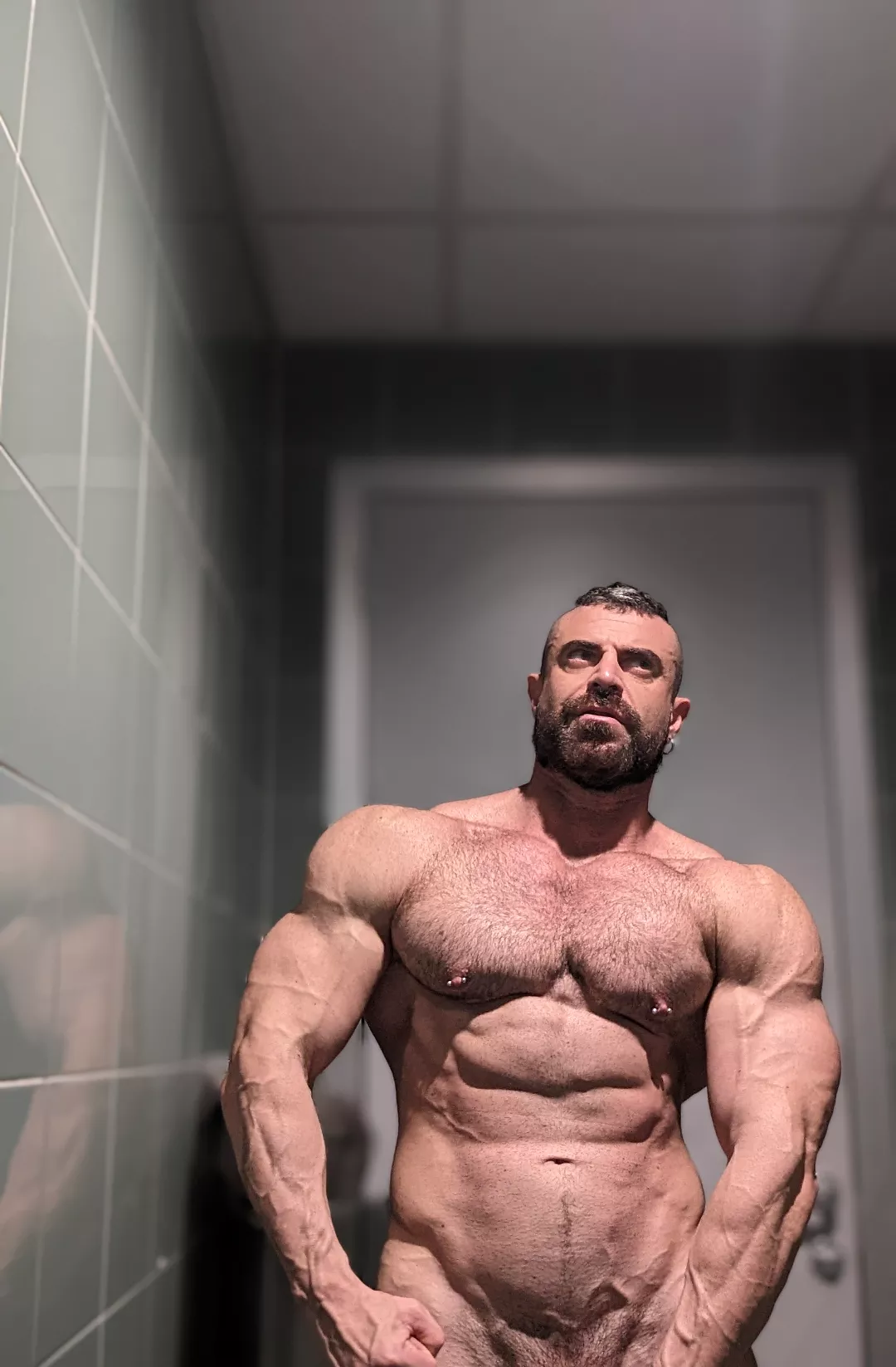 First 3 words that comes to your mind? 👇 [25]