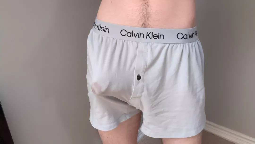 Maybe I should wear loose boxers more often ;) 