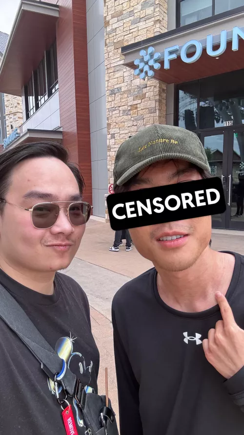 We went out to a flea market and got some drinks. We got our asian-flush showing differently lol