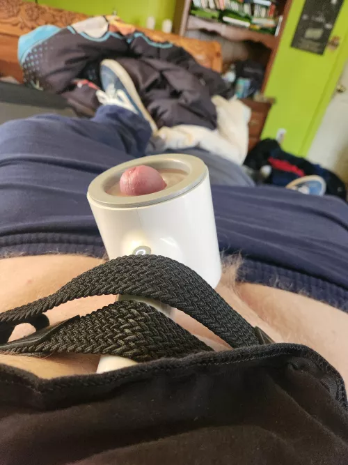 Got this new machine been edging for hours I wanna cum soo bad):