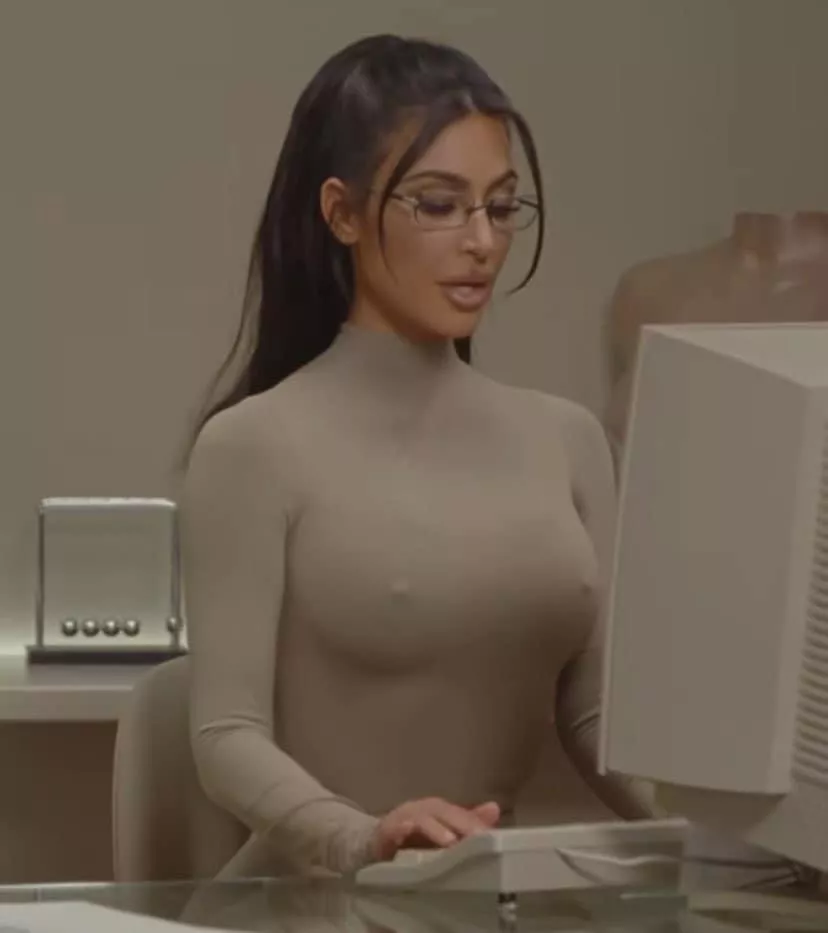 Hey, does anyone know whats her name or maybe some of her videos?