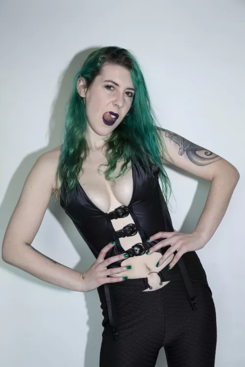 Punk cleavage