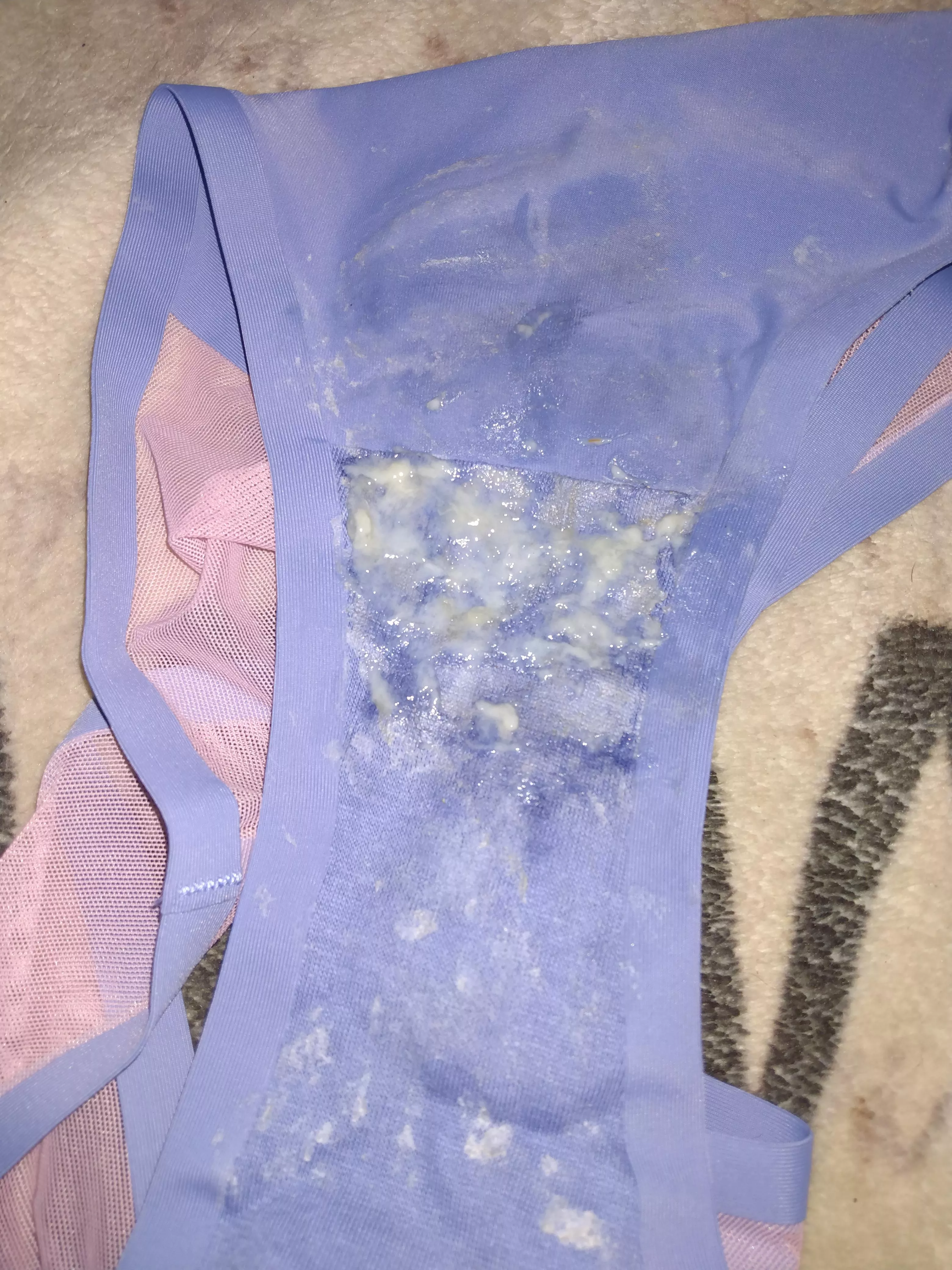 Six day wear priced at 5 day wear 😉 Today Only. Tracked shipping available all over the US and includes 2 photos of me wearing. 