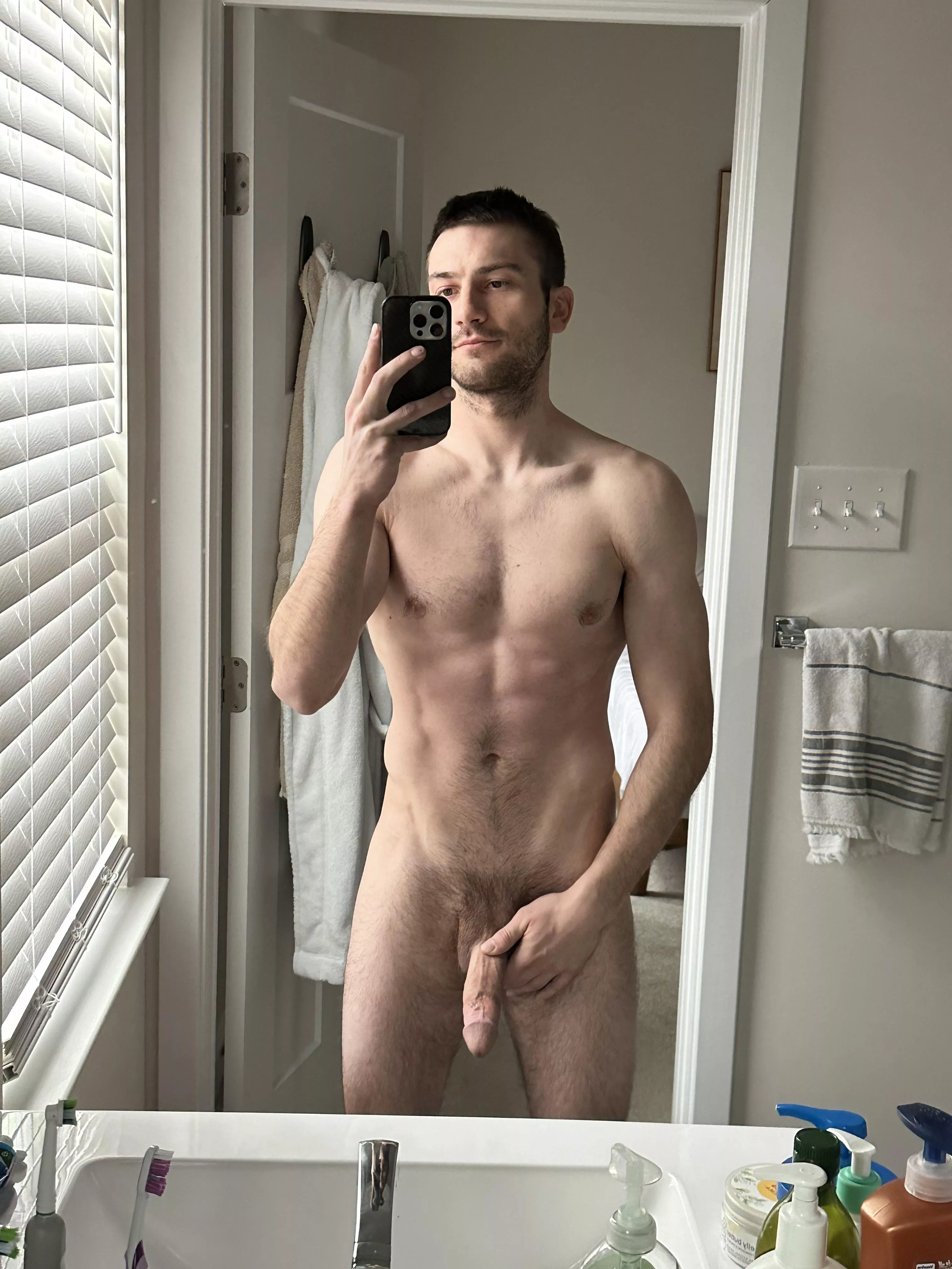 Goodmorning, wanna wake up with me