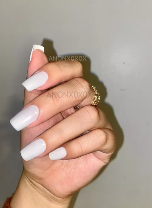 My nails are too long to go in my 🐱 can someone help me get the job done?
