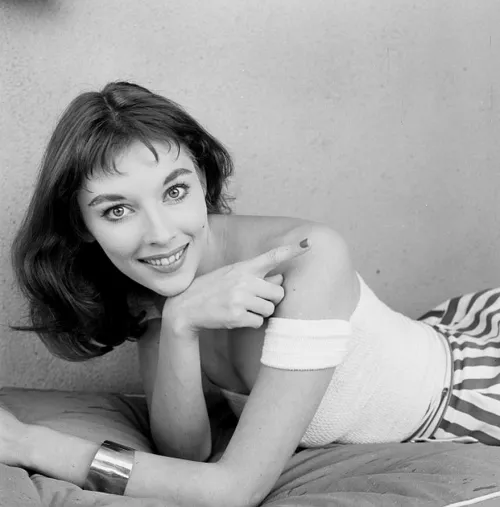 Vikki Dougan (1956)