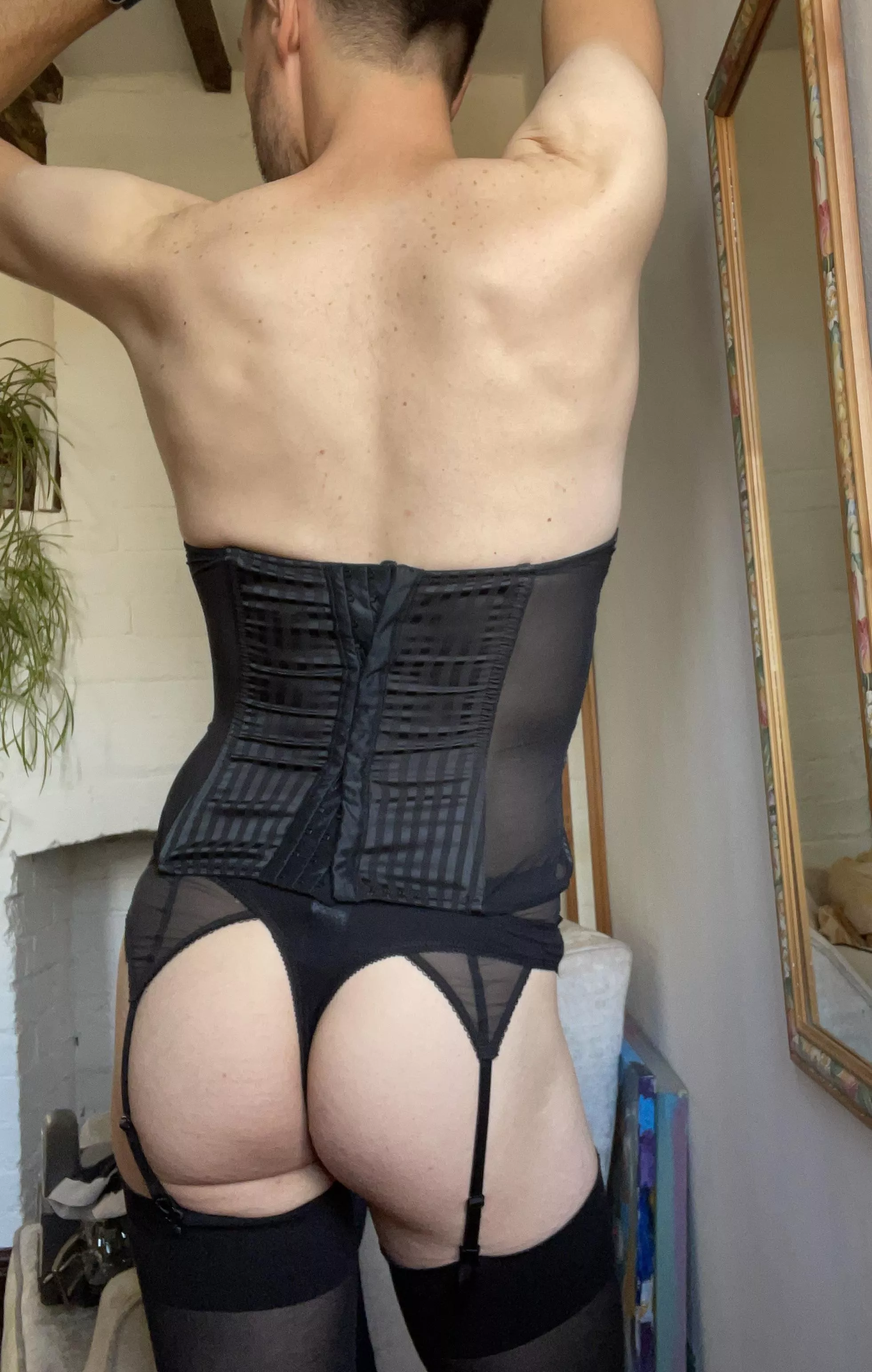 I think boys look good in corsets too…