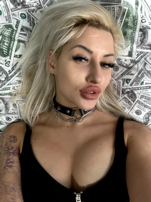 Leash me and lead me to pleasure