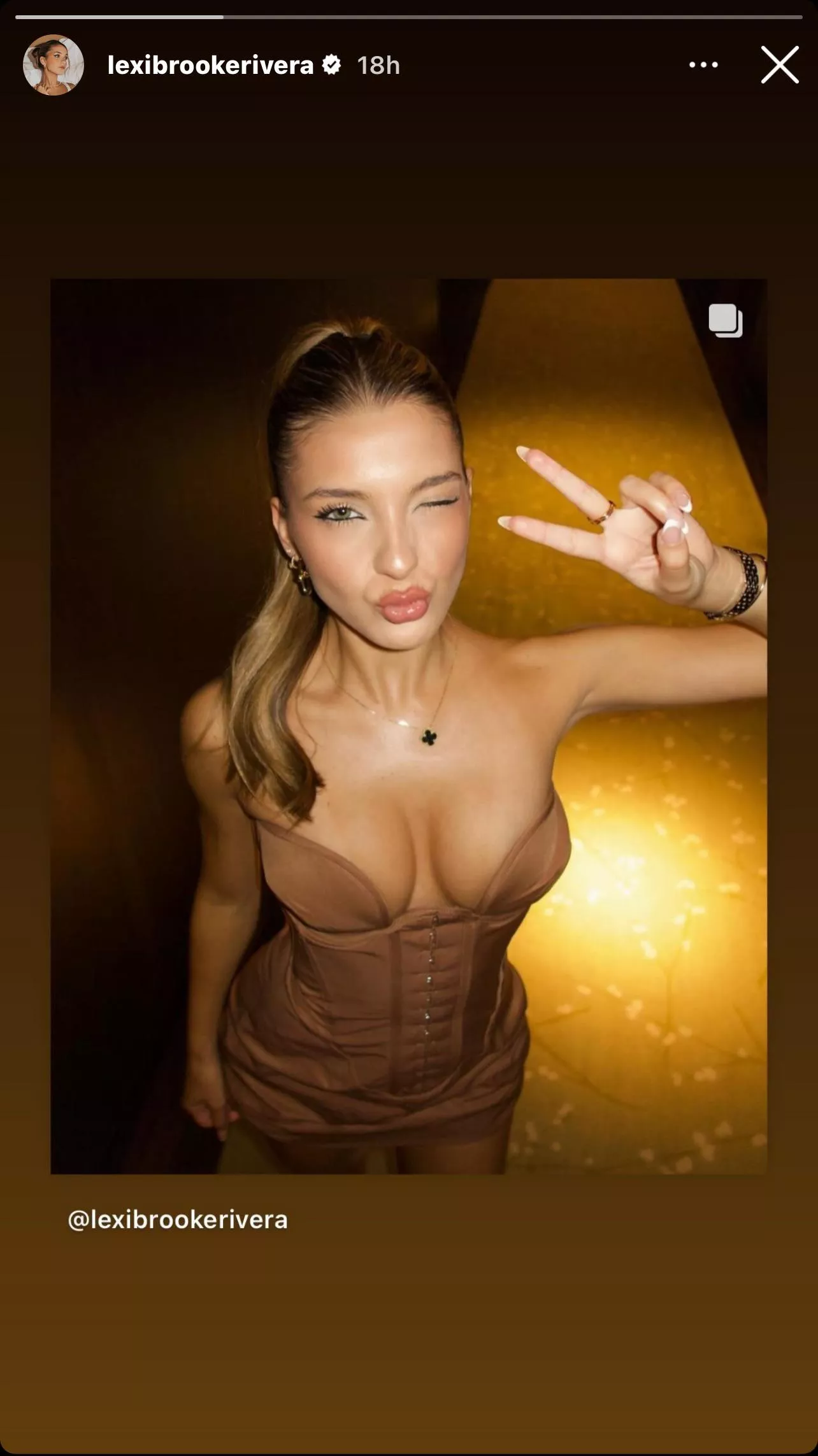 Put his specific slide on her story like shes want us to cum to her