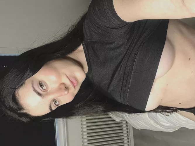  What's the first thing you think when u see them? 