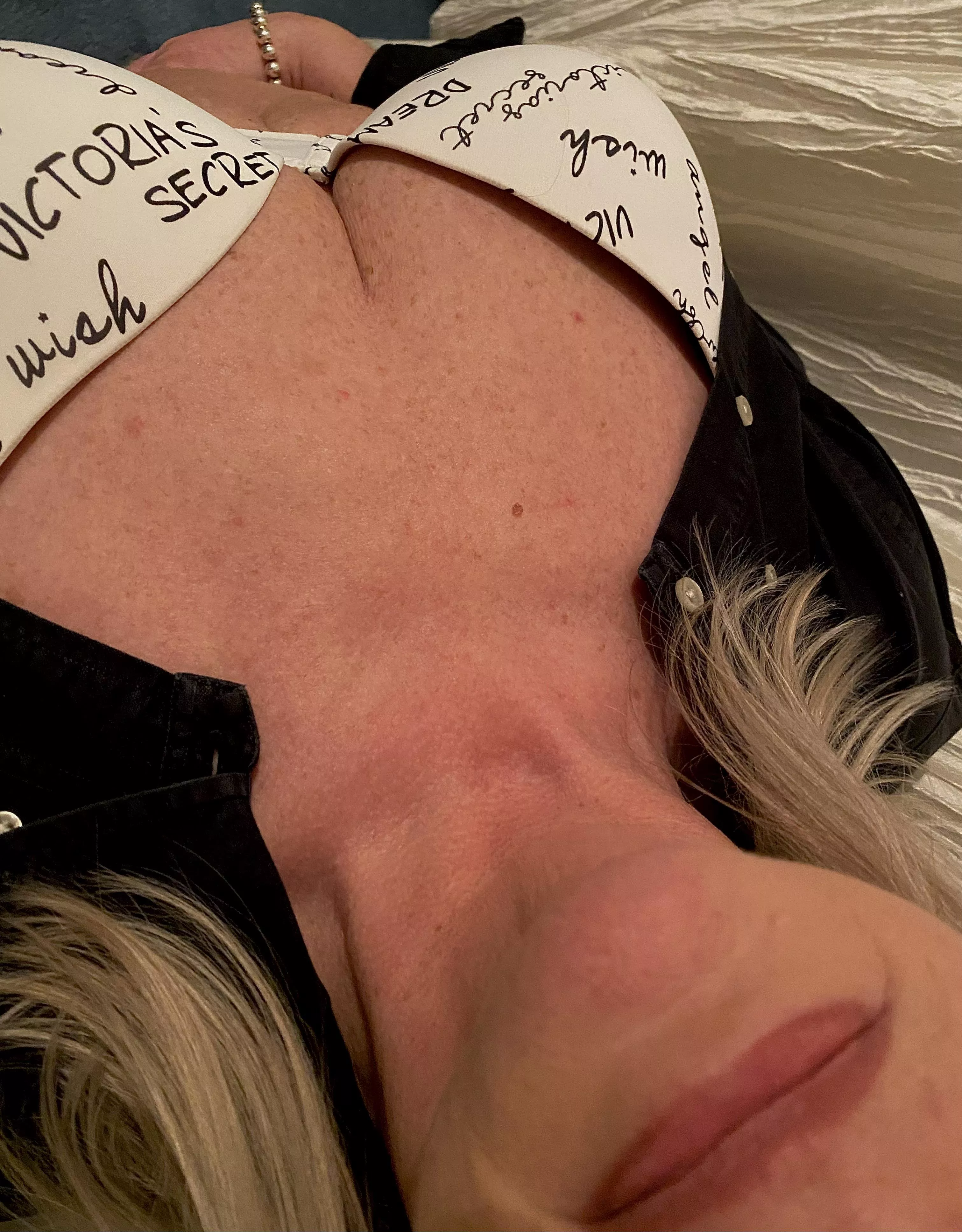 Always try to be classy/sexy (f)53