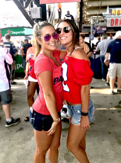 Choose your freak. [2]