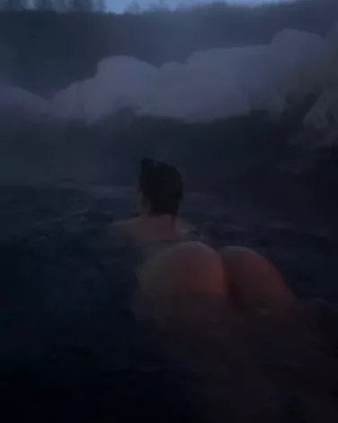 Help my little 19 yo ass being pounded