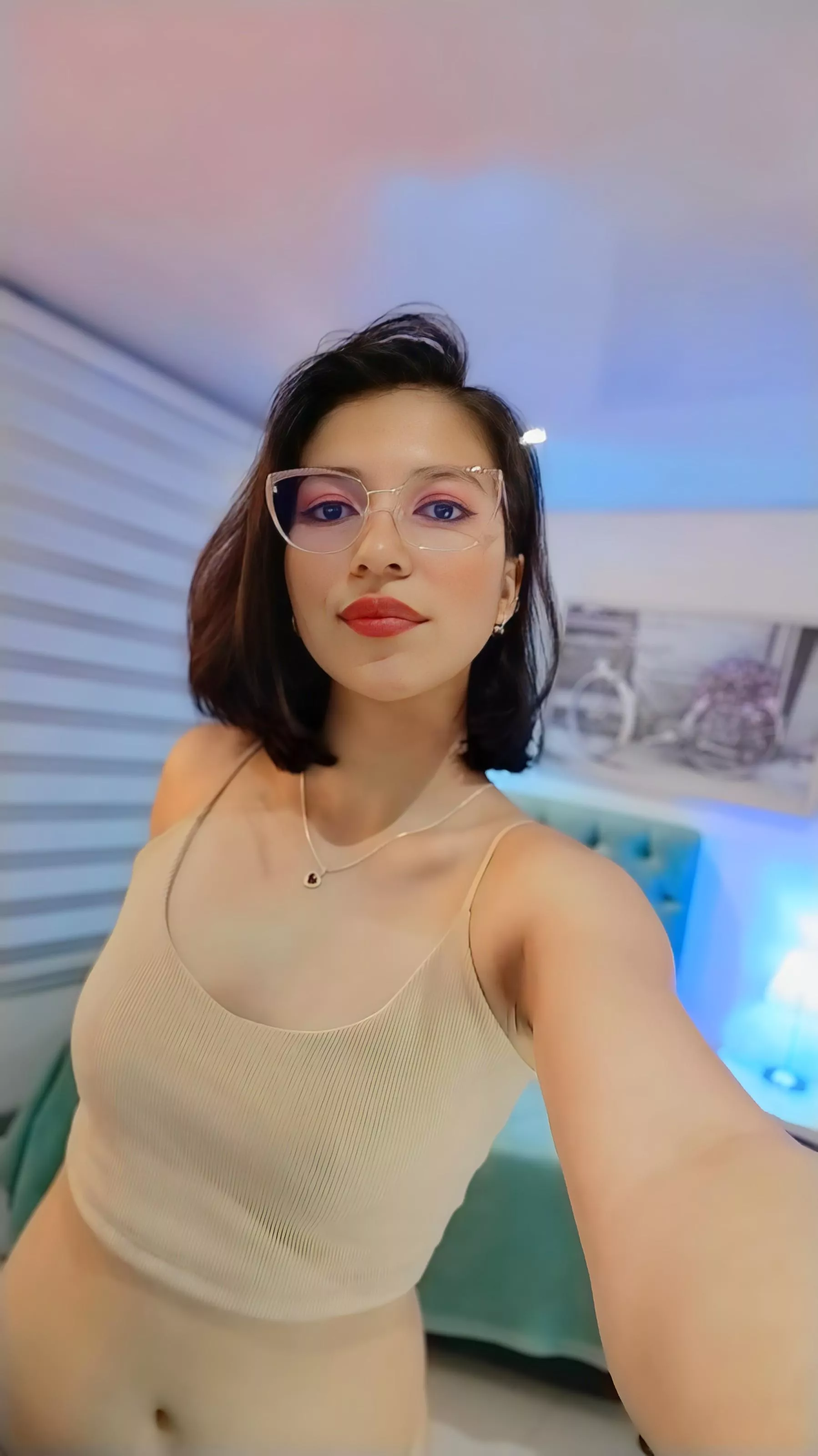 [ lina_bedoya ] Dominate my domi and lush! you will love my moan and reach great orgasm.