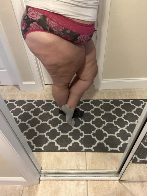 Mismatched ankle socks today