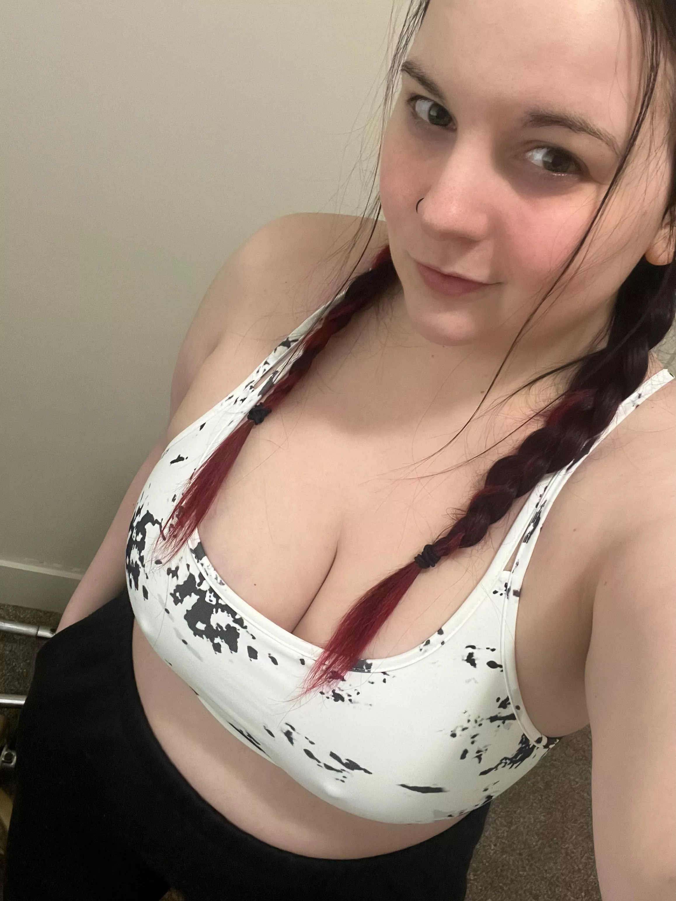 New sports bra - I wonder if it’ll contain my tits 