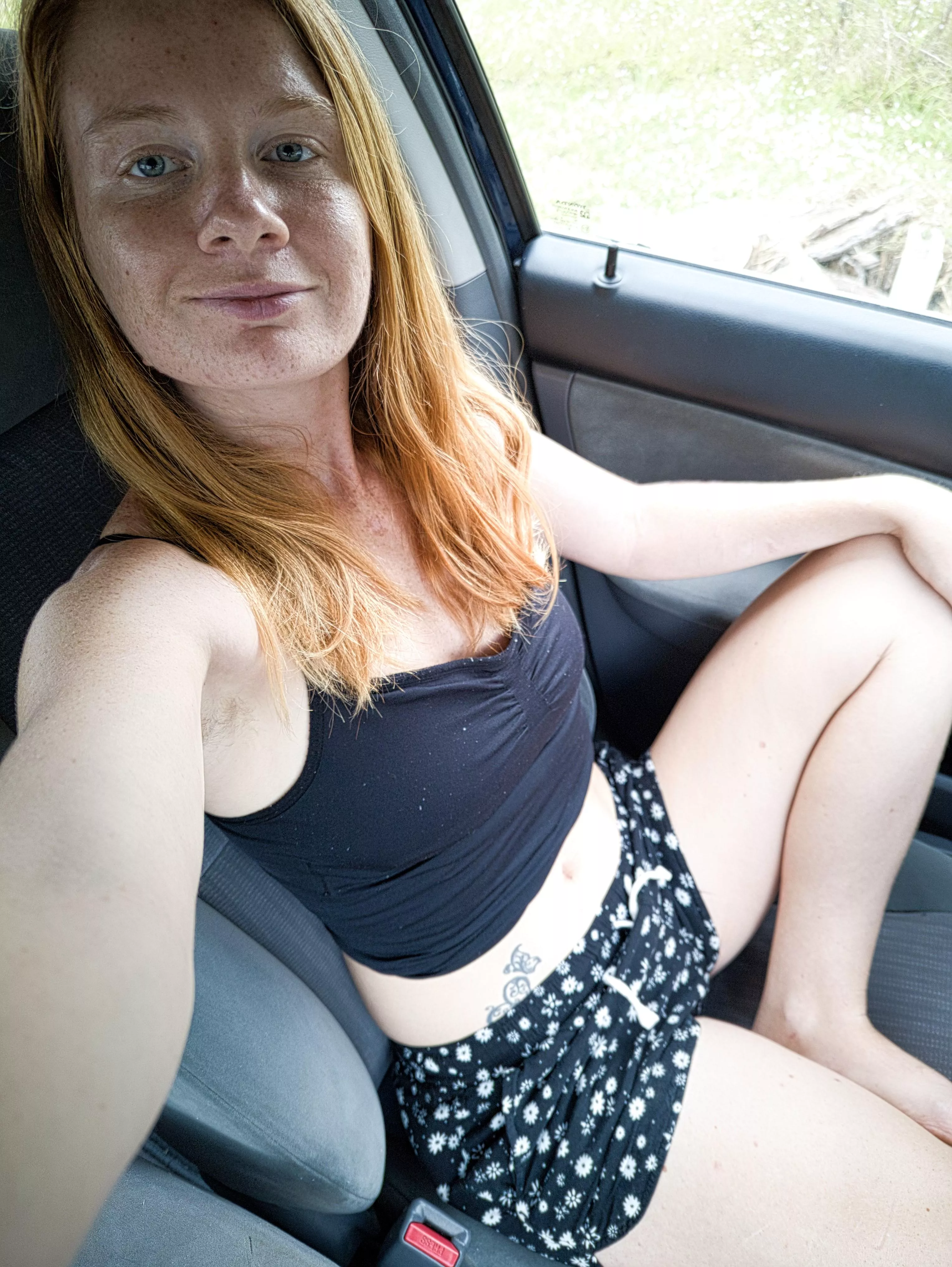 Simply redhead, simply stunning🌊 [F27]