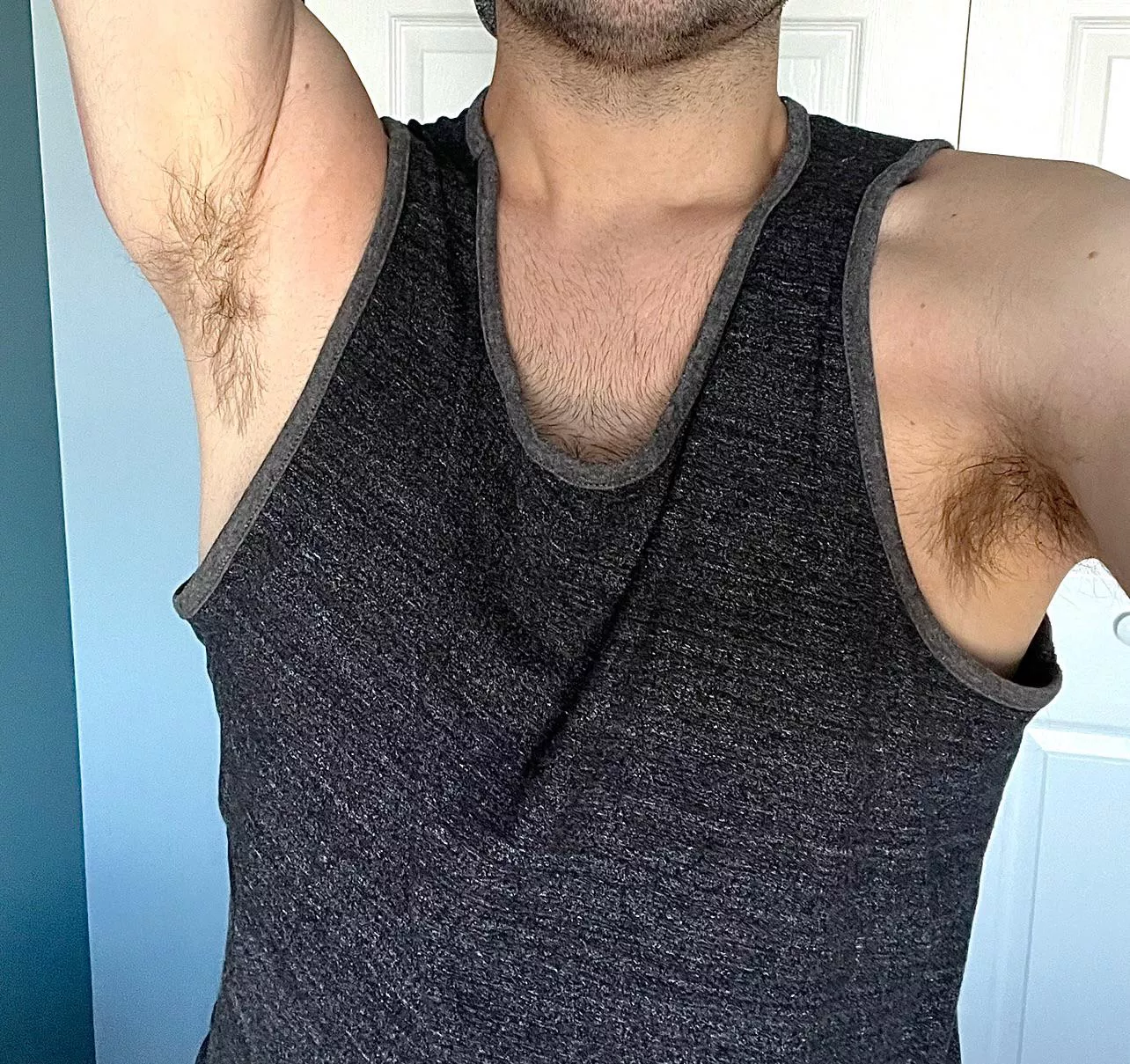 Tank top season is upon us! Get those pits out 😜👅