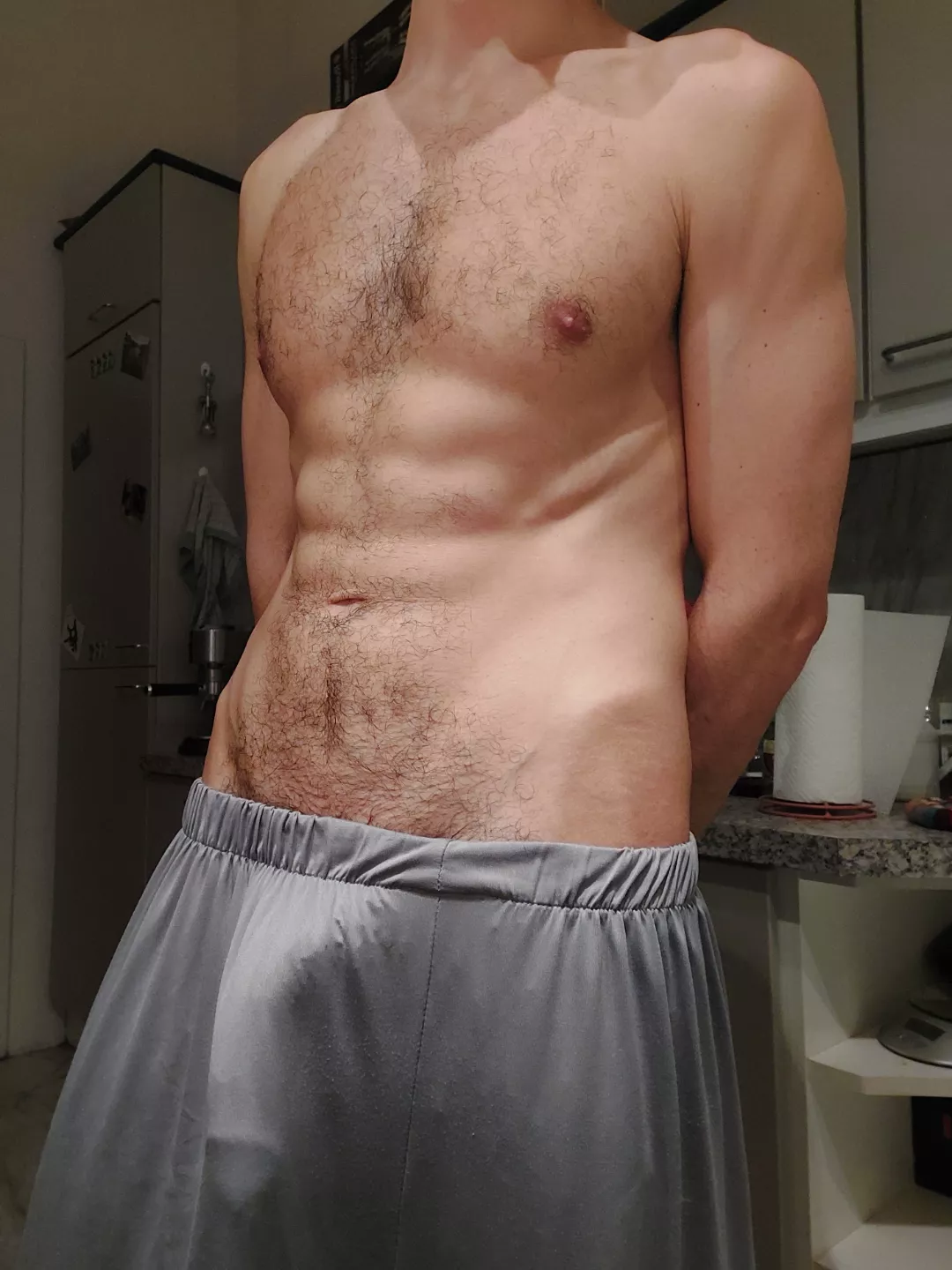 What should I cook for dinner? My boyfriend's best friend didn't answer to this question..