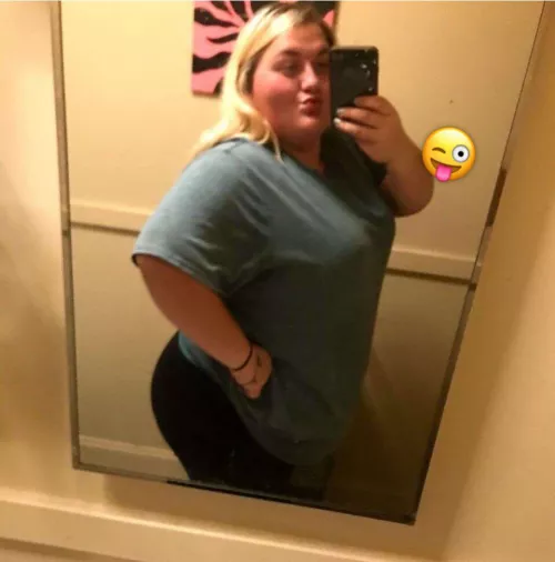 Would you hit on me if you saw me irl 😋