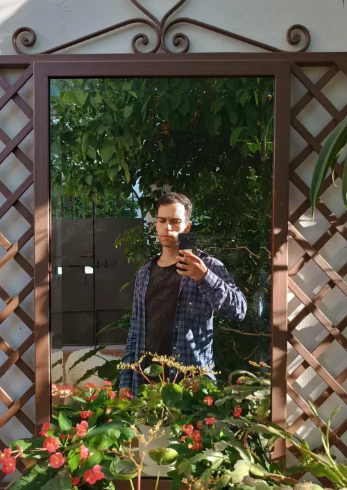 Yearning for the day I can afford a PS5 and Baldur's Gate 3