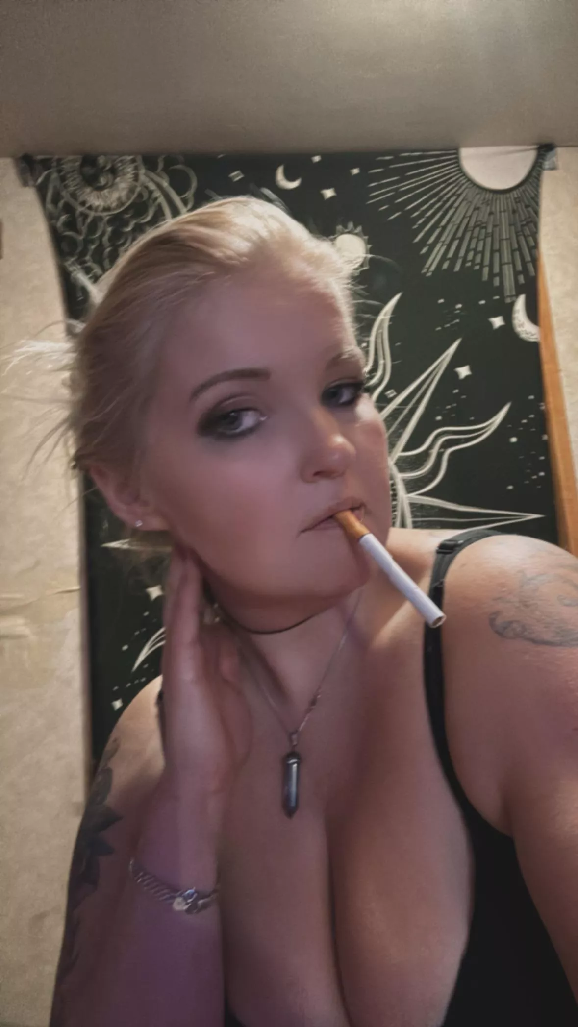 Does this smokey make my tits look big?
