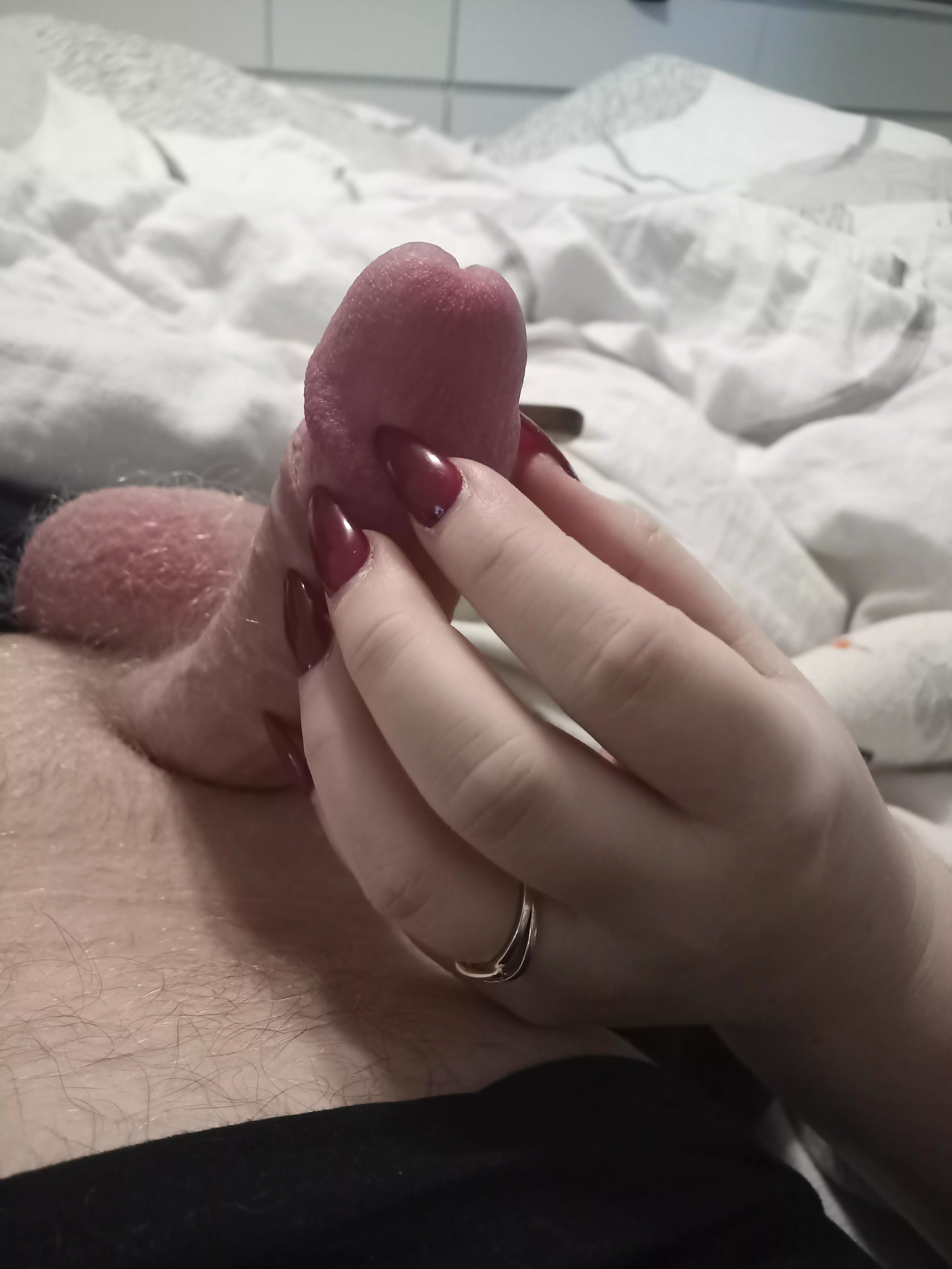 Presenting new nails 