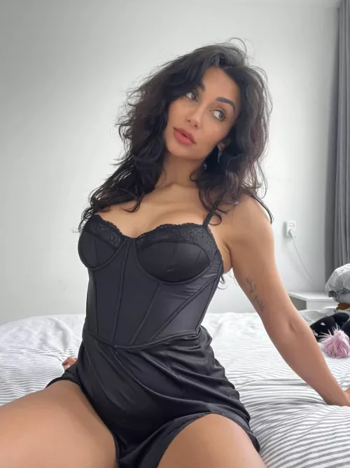 This dress fits my figure beautifully