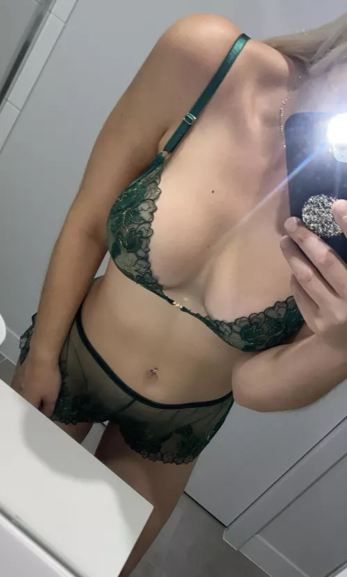 I need to be fucked now 