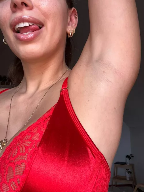 If I asked you to lick my armpits on a first date, what would your answer be?