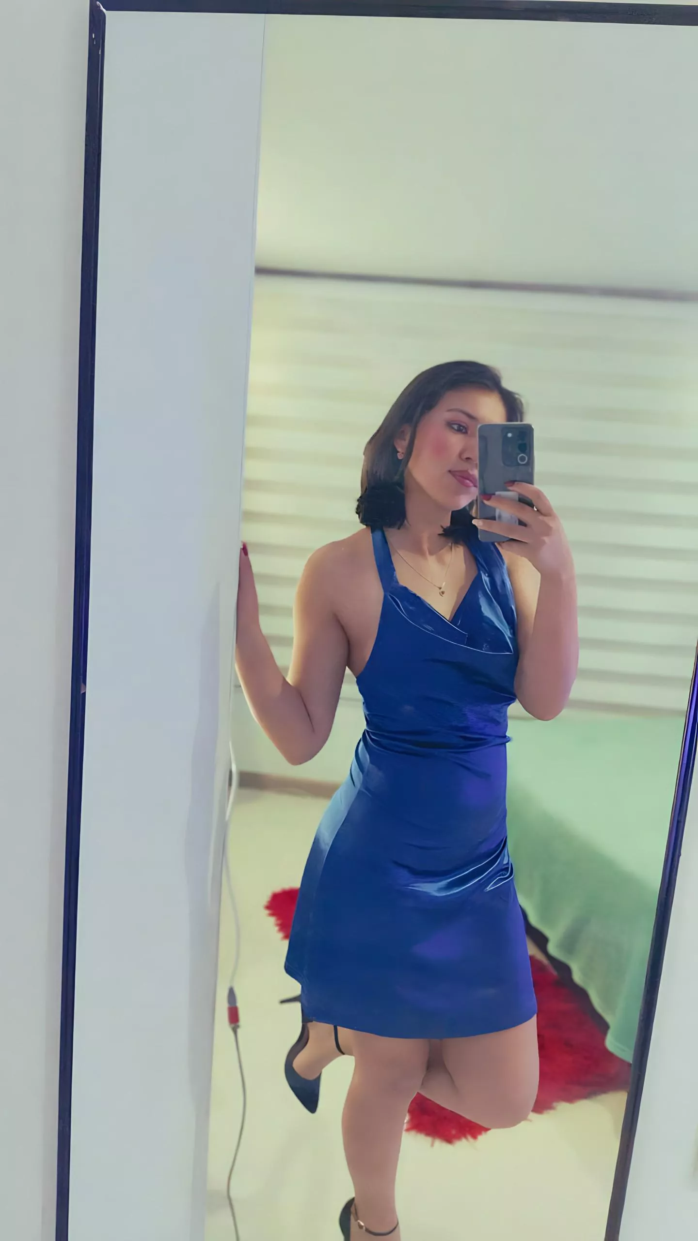 [ lina_bedoya ] 🚨🚧 High voltage meeting 🚧🚨