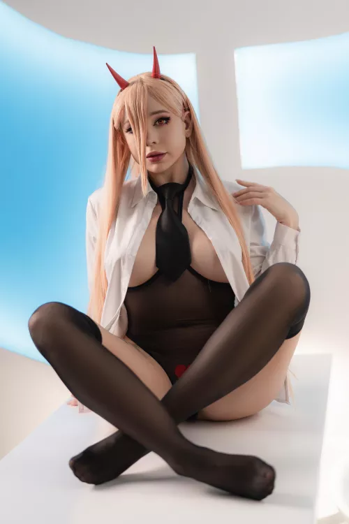 Power cosplay by Alice Bong