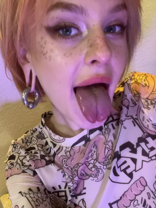 two long tongues are waiting for a generous daddy