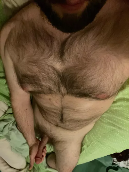 [36] hairy masculine looking to jerk with similar men