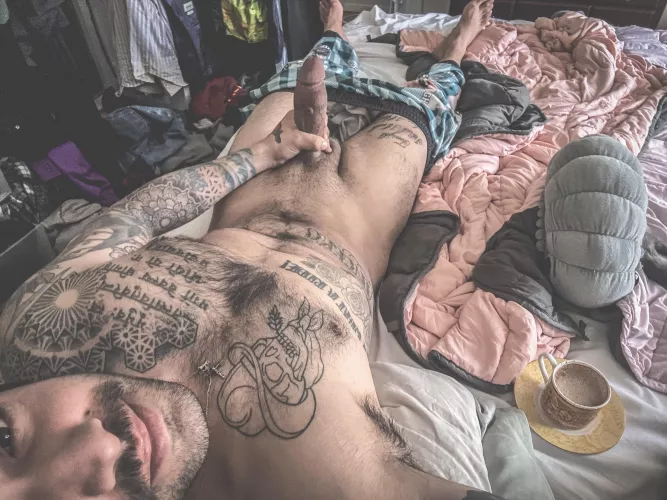 Can someone help me wake up on this lazy Sunday?