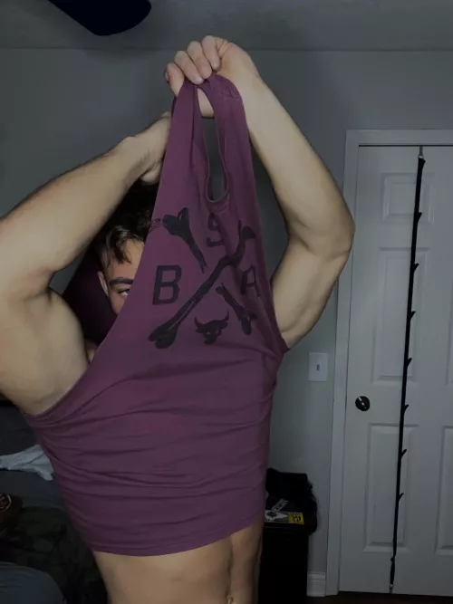 Come on in.. I won't bite you too hard 😏