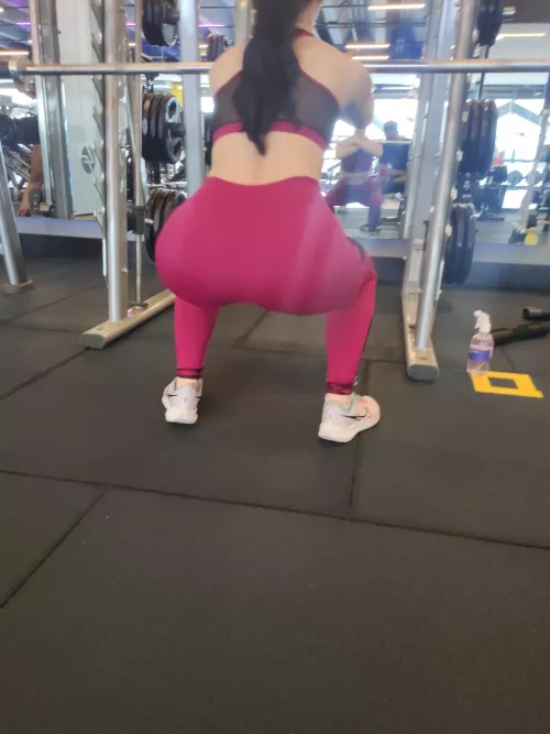 Let's train! That butt won't grow on its own....