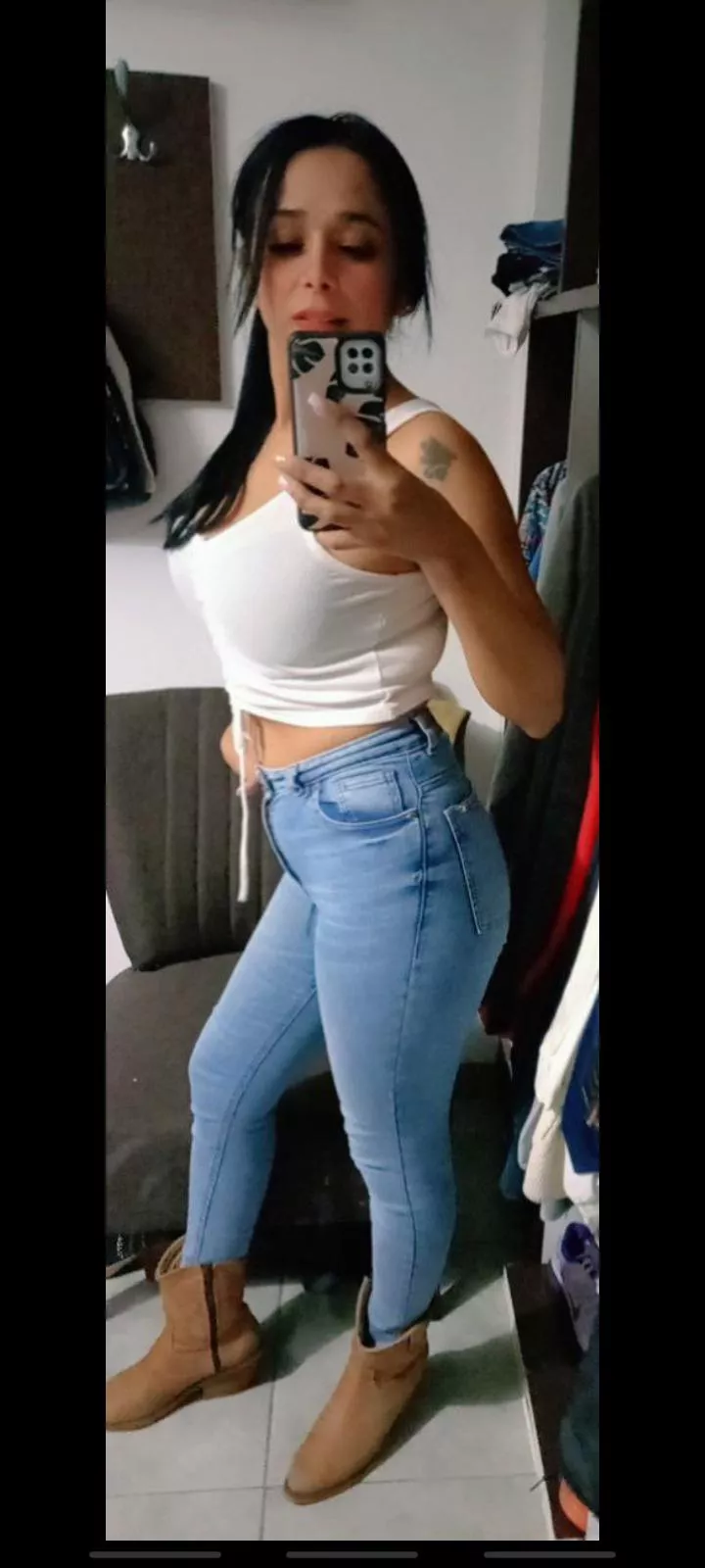 outfit for today boots and jeans!! love 