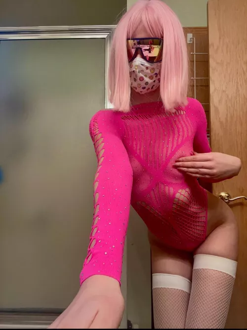 Such a stretchy little suit I have on 