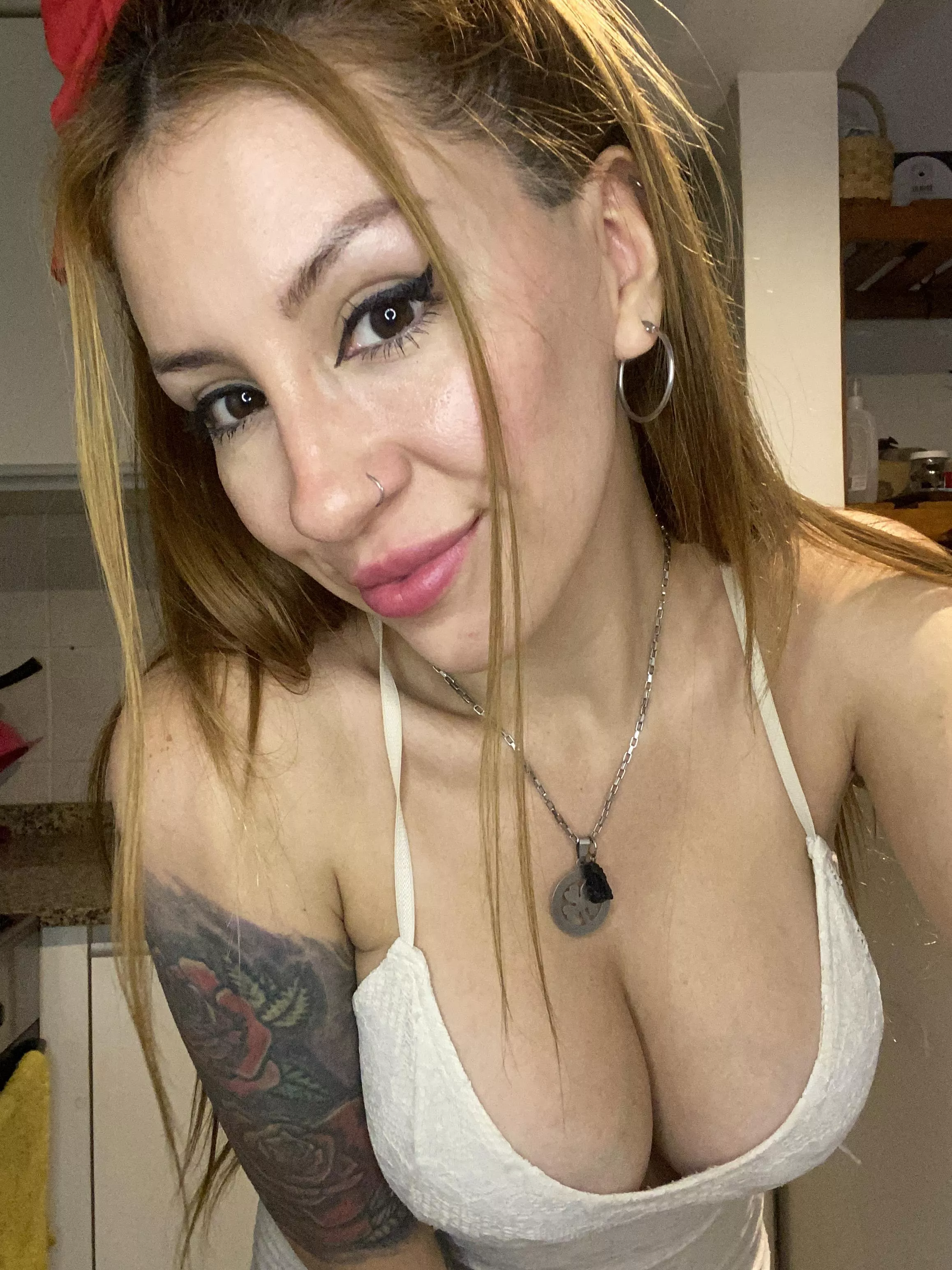 A great angle for my perfect cleavage