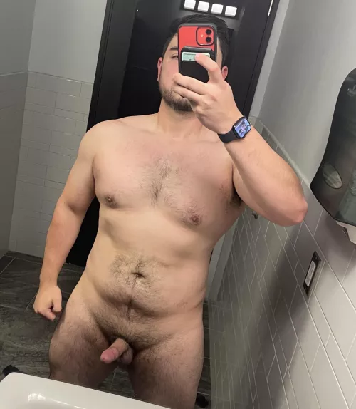 Don’t tell my coworkers. 🙈🙈