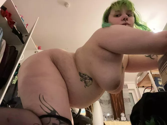 i`m sad only because there is no dick behind me