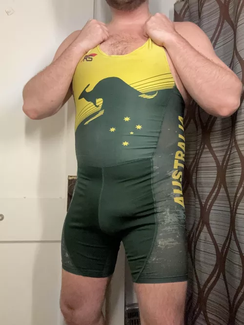 Old rowing singlet from a buddy. The smell is fantastic— musky and sweaty