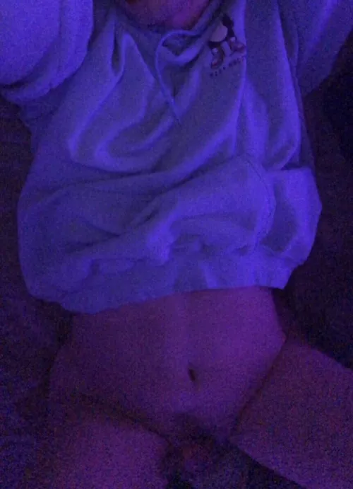 [18] some dude from college said I’m “thick” what does that mean?