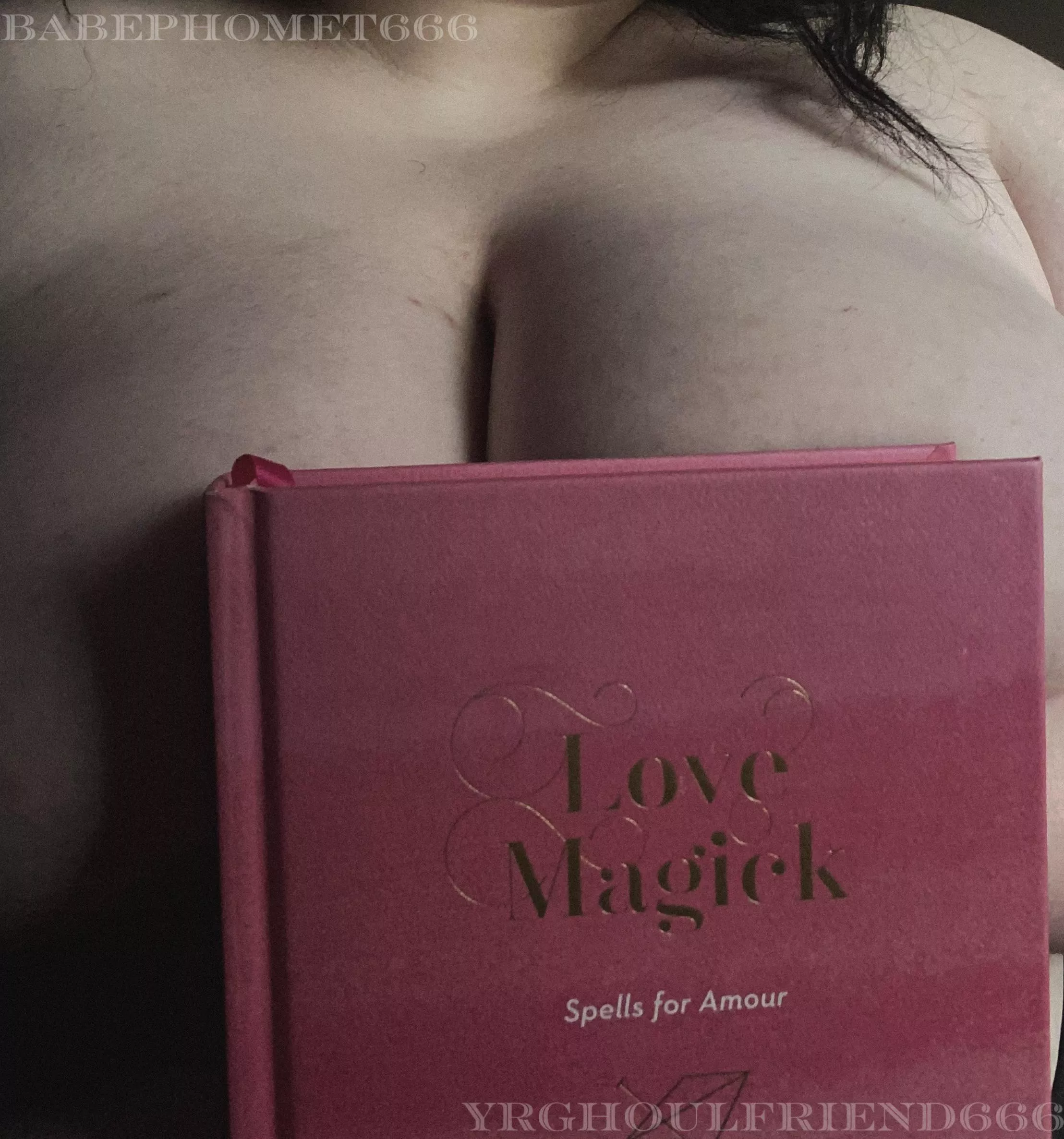 Believe me, I know why you’re so obsessed with me😙❣️