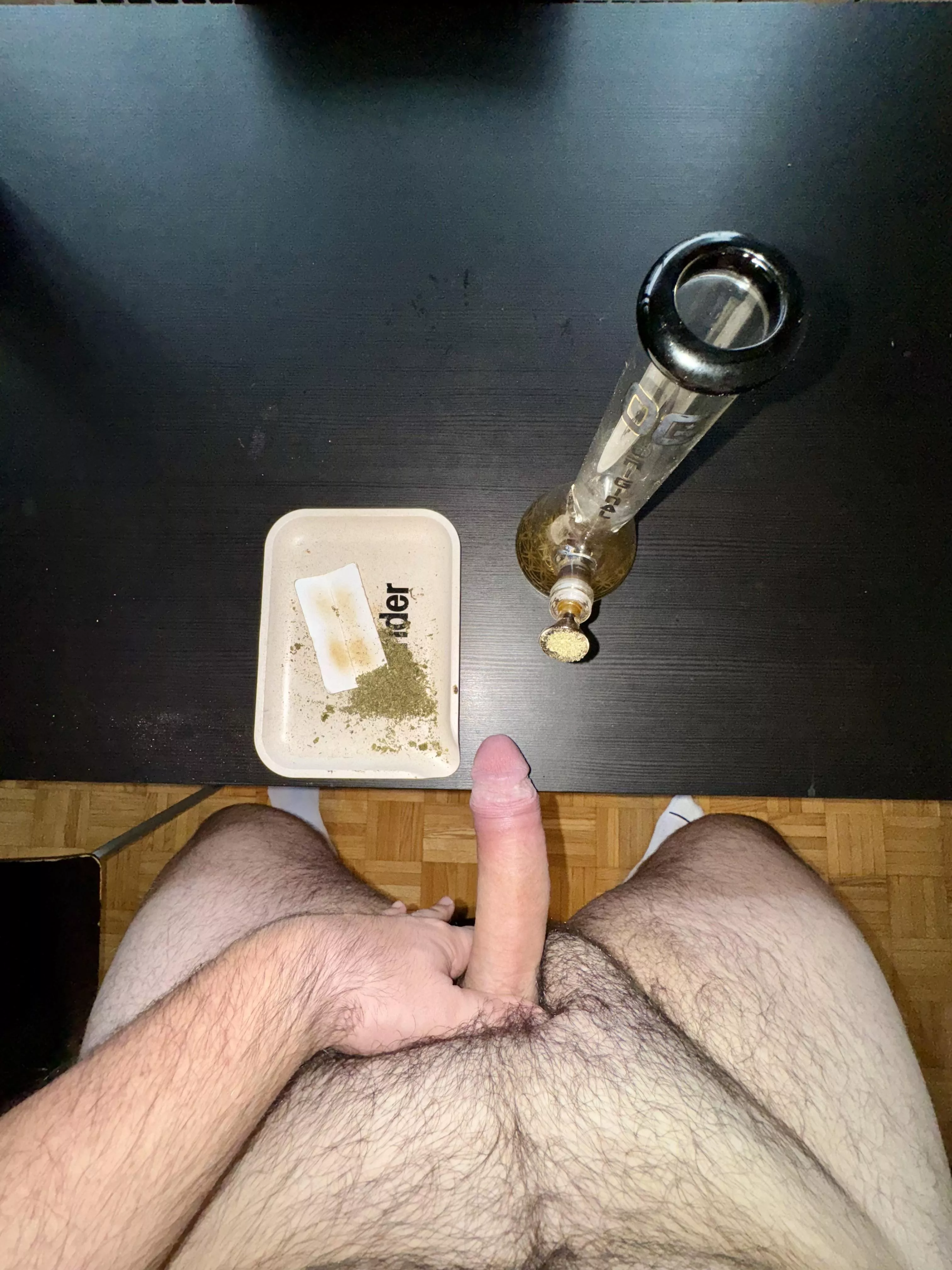 Post workout sweaty cock, (m)eet me in the shower 💦