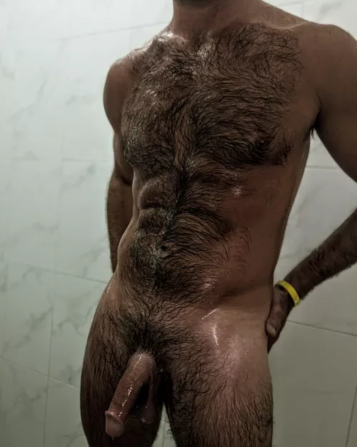 Scale of 1-10 how long should I grow my body hair. (1=shave it to 10-fully grow it)
