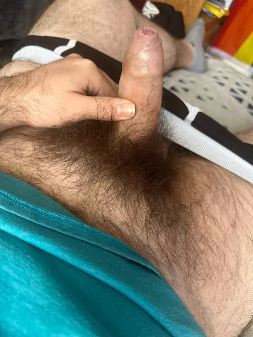 Seeing everyone’s hairy cock gets me hard 🤤